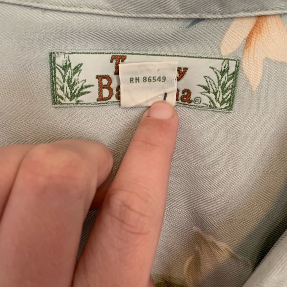 Men’s Tommy Bahama Silk Hawaiian Floral Button Down Shirt XL - Picture 7 of 12